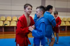 img-330