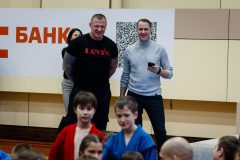 img-373