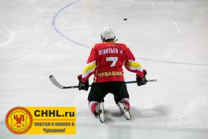 Товарищеская игра ХК \"Правительства ЧР\" и ХК \"Мамонты ЧГУ\" (01.07.2016)