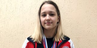 Воспитанница чувашской школы плавания Елена Давыдова находится на тренировочных сборах в Волгограде