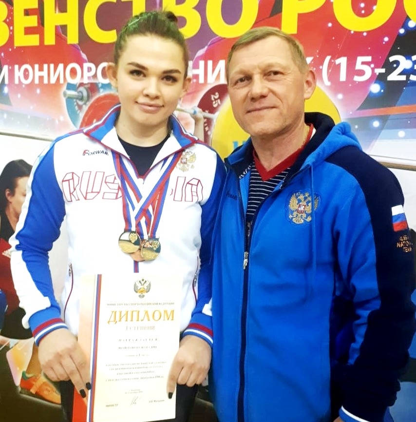 Тяжелоатлетка Наталия Шайманова выиграли три медали первенства России! 1 шай Тяжелоатлетка Наталия Шайманова выиграли три медали первенства России!