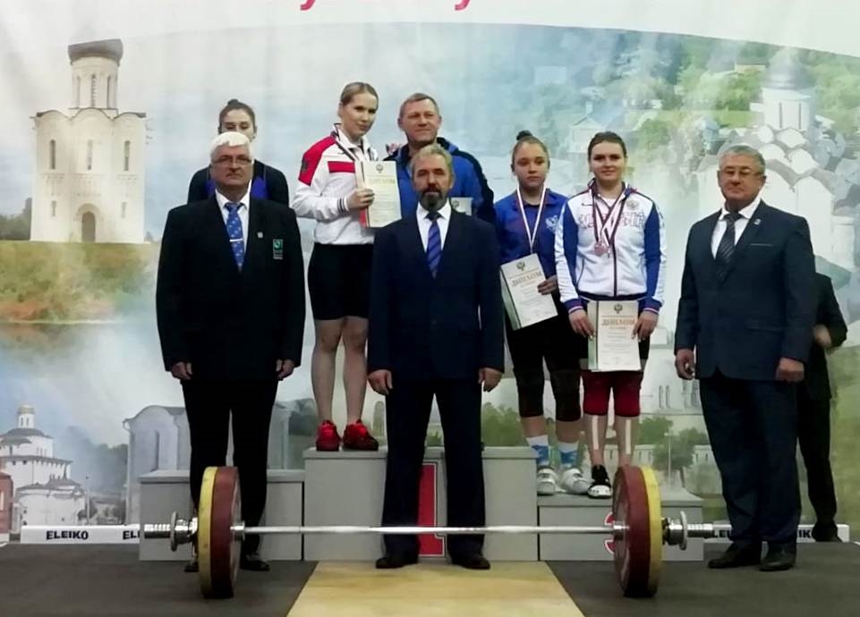 Александра Козлова-абсолютная победительница первенства России по тяжелой атлетике! 1 кз Александра Козлова-абсолютная победительница первенства России по тяжелой атлетике!