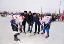 В с.Сугуты состоялось открытие новой хоккейной коробки
