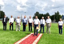 В посёлке Урмары состоялось открытие футбольного поля с искусственным газоном