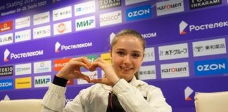 Камила Валиева — победительница Чемпионата России по фигурному катанию