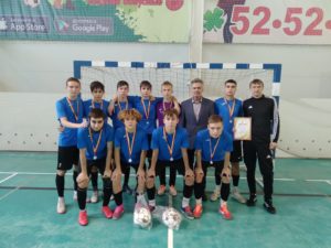 li09uE7nNUg Турнир по мини-футболу среди старших юношей 2005-06 г.р. прошёл в Чебоксарах