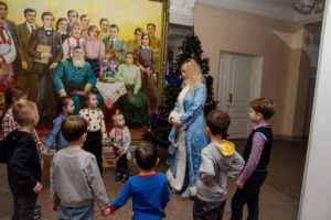 uJZYsy5jRzY Первенство школы Сергея Карякина по быстрым шахматам «Новогодний Кубок — 2021»