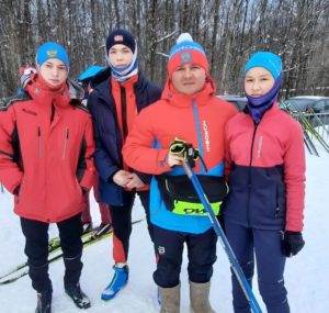 hHJrqa0xxQo Лыжники определили сильнейших в гонках свободным стилем на чемпионате и первенстве Чувашии