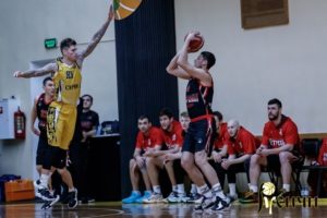 xkifgay15yc БК "Чебоксарские Ястребы" и команда "Русичи" обменялись победами в Курске