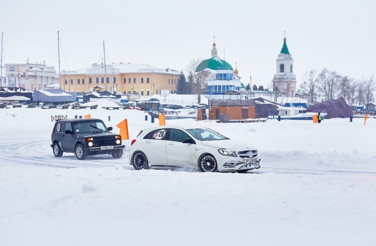 Автомобильные гонки «Горячий лед — ENDURANSE»