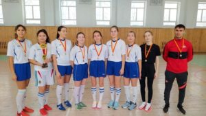 hd photobotb7qo696 Команда девочек СОШ № 61 выиграли «бронзу» окружного этапа общероссийского проекта «Мини футбол - в школу»