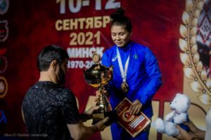 ys4pUQ2OK7E Федерация спортивной борьбы России о чувашской спортсменке Веронике Чумиковой