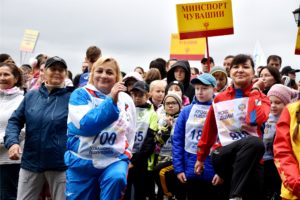 hd dsc 0738 2 Более 34 тысяч человек приняли участие во Всероссийском дне бега «Кросс нации» в Чувашии