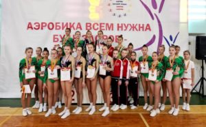 hd c67f6e59 0cdd 49c3 9676 98cee В Чувашии активно реализуется грантовый проект «Аэробика всем нужна! Будь здоров - живи до 100! Республиканский курс на долголетие!»