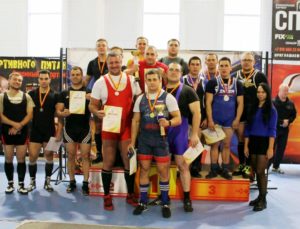 hd ttpo8zbnxxs 1 Разыграны награды чемпионата и первенства Чувашии по пауэрлифтингу