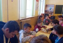 Игра в шашки — это одновременно и спорт, и досуг, и творчество