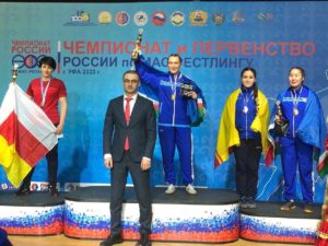 YZktXuEvPLw Масрестлеры Чувашии выступают на чемпионате и первенстве России