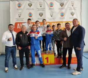 w7xMAQpNpx8 Чемпионат и Первенство города Чебоксары по кикбоксингу прошли в Спортивной школе им. В. Соколова