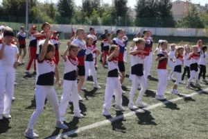 hvr9PEwrotE В честь Дня физкультурника на стадионе "Энергия" прошел фестиваль спорта "Сила России"