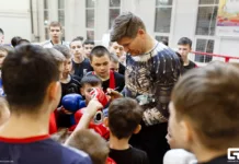 Мастер-класс от чемпиона мира по боксу оставил яркий след в сердцах чебоксарских спортсменов!