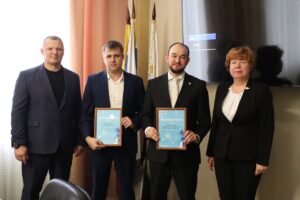 7FEAoQCFIxY "Чебоксарских Ястребов" с бронзовыми медалями Высшей Лиги Чемпионата России поздравила Ольга Чепрасова