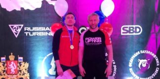 Мастер спорта России Сергей Тарасов выиграл бронзовую медаль чемпионата России по пауэрлифтингу в Екатеринбурге