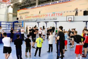 IMG 7026 Показательное выступление по единоборствам прошло с липецкими чемпионами