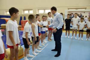Министр спорта Чувашии Василий Петров провел рабочую встречу с олимпийским чемпионом Никитой Нагорным 2 1TmBZ2D9waME6Z3JZP8wNWOEQARdb9jd Министр спорта Чувашии Василий Петров провел рабочую встречу с олимпийским чемпионом Никитой Нагорным