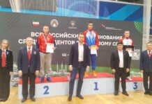 Закончился 2-ой день Всероссийских соревнований среди студентов по гиревому спорту в Казани.
