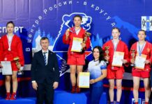 Лариса Рубцова выиграла серебро на первенстве России по самбо в Новосибирске