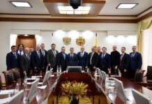 Сшивается карта единоборств