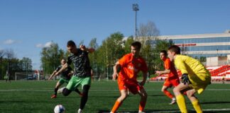 От волнения к разгрому: «БоМиК» переиграл молодого соперника