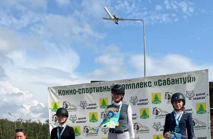 Алена Коростелёва и Екатерина Тюмерова стали медалистками соревнований по конкуру в Республике Татарстан