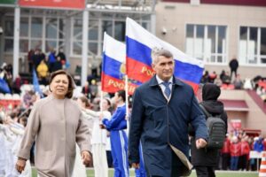 Создаются условия для будущих чемпионов 1 Николаев и Роднина 2 768x512 1 Создаются условия для будущих чемпионов