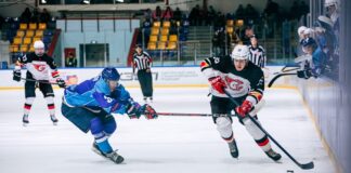«Сокол» поделился с аутсайдером очками, но не победами